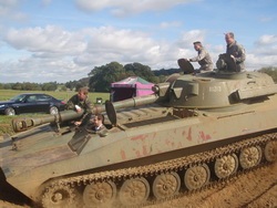 What to Expect of Tank Driving Day